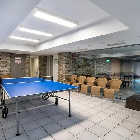 Vitosha Tulip 1 Bedroom Апартамент София